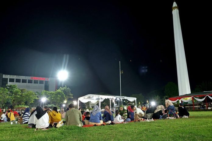 Senja Budaya Tugu Pahlawan