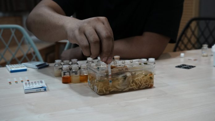 Alat Deteksi Minyak Babi Portable