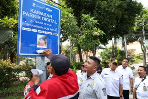 Pemkot Surabaya Pasang Foto Jukir 