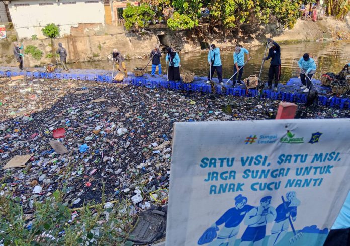 Lohjinawi Hari Sungai Sedunia