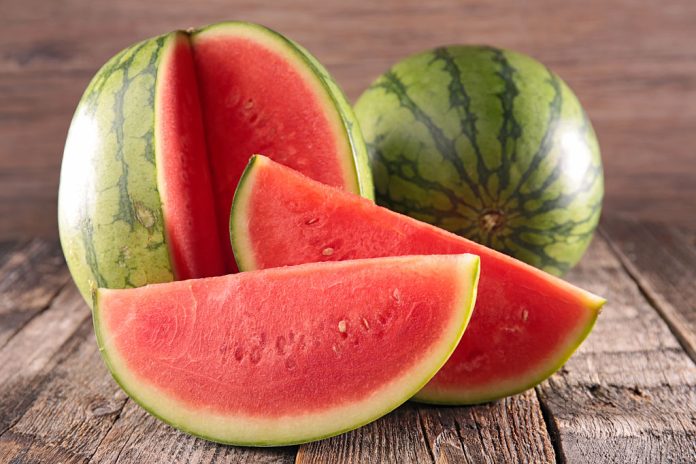 Buah Musim Panas